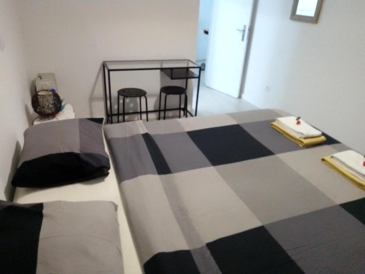 Guesthouse Marialva Park Corroios Exterior foto