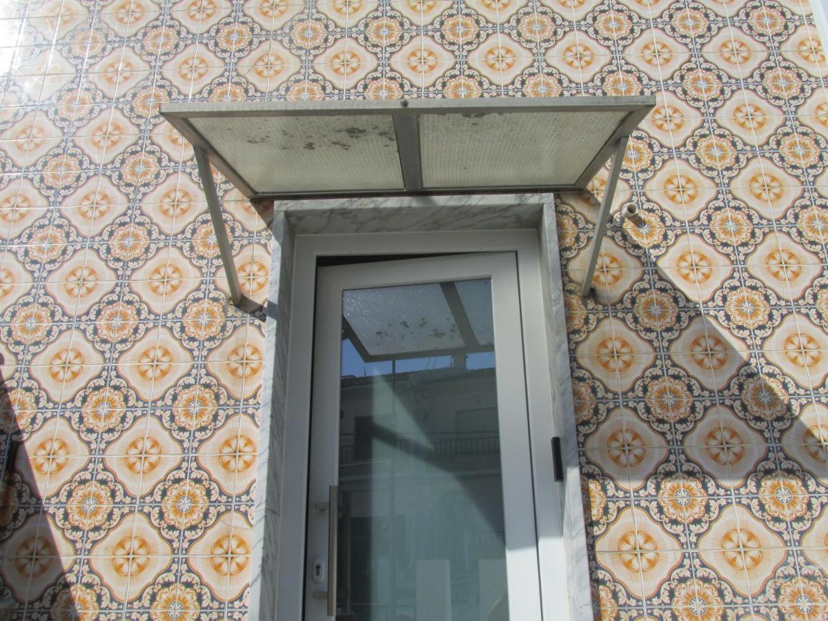 Guesthouse Marialva Park Corroios Exterior foto